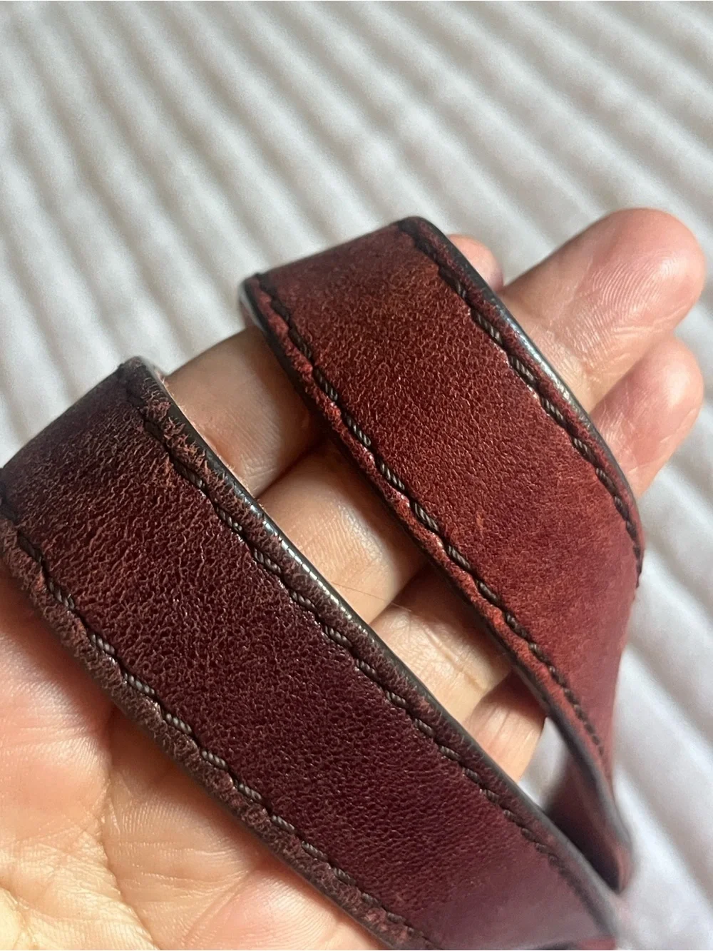 Lucky Brand Vintage Y2K lambskin Wine Red Shoulder Bag Purse Italian Leather